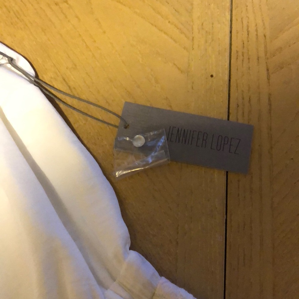 Clothes, shoes and bags - Picture 2 of 3